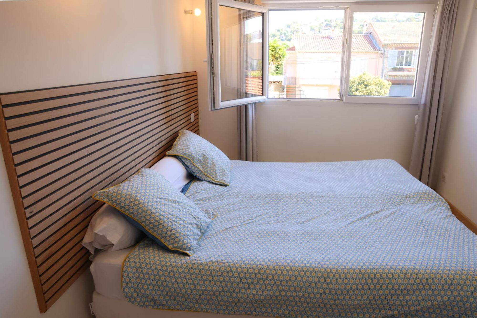 Holiday home Maison De Confort A Et A 10 Minutes A Pied De La